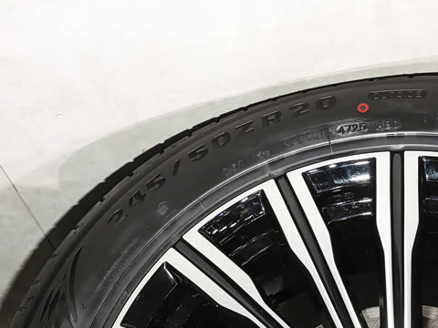 2027�� 2.0T ˫�������������