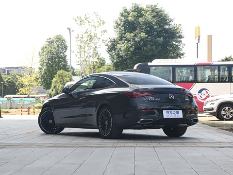 2026�� CLE 300 4MATIC �����ͽ��ܳ�