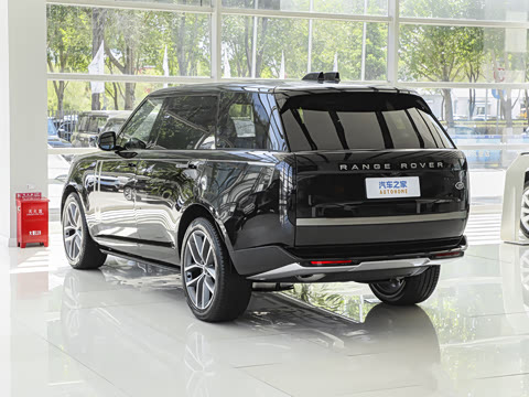 2026�� 3.0 L6 400PS HSE�����