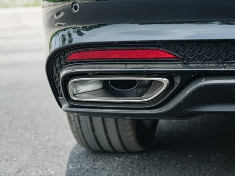 2025�� 2.0T �Զ���Ӱ200���������