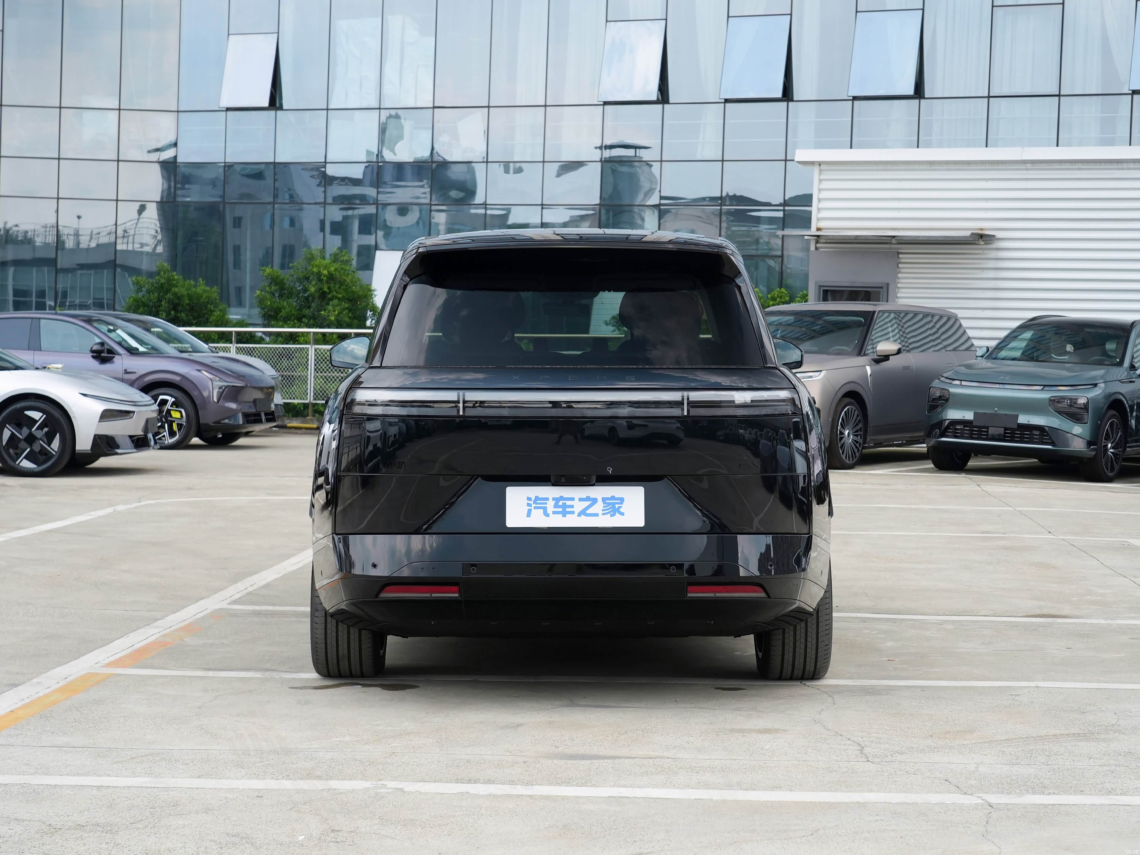 XPeng GX, миниатюра 6