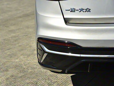 2025�� 1.4T �����ϰ�