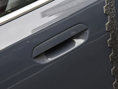 2026�� 525Li M�˶���װ