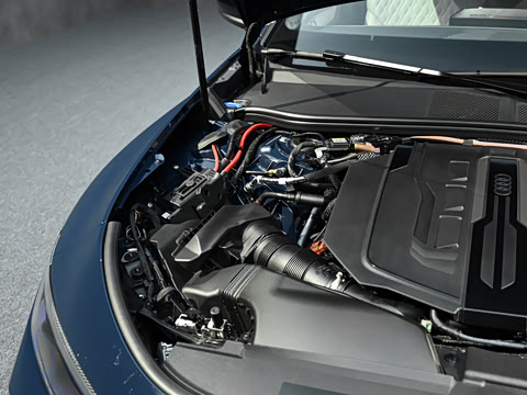 2026�� 3.0T �˶���