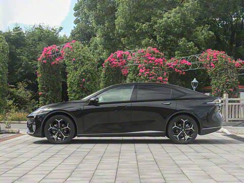 2026�� 240Ultra��ΪǬ��ADS SE��