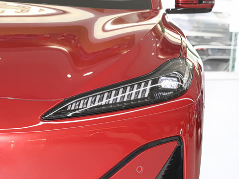 2025�� 550��