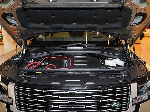 2026�� 3.0 L6 400PS AB�����