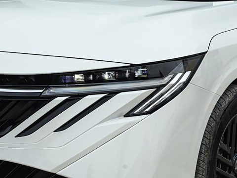 2026�� 1.6L CVT �Ƽ���