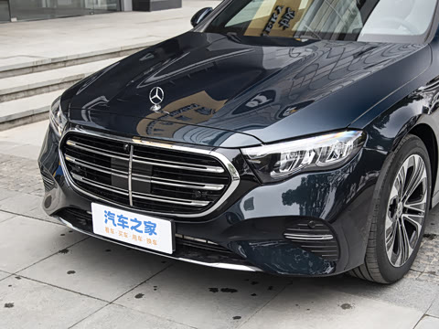 2026�� E 300 L ������