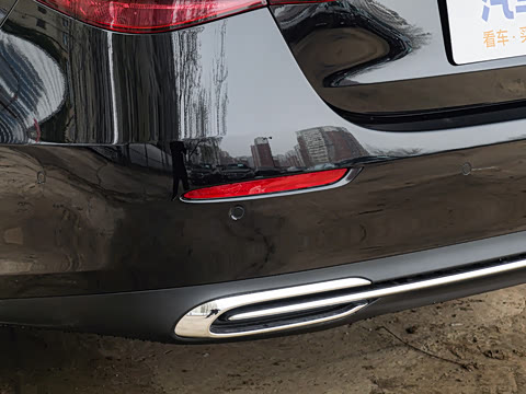 2026�� �Ŀ� E 300 L ʱ����