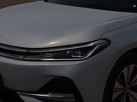 2026�� EM-i 235km ̽��+��
