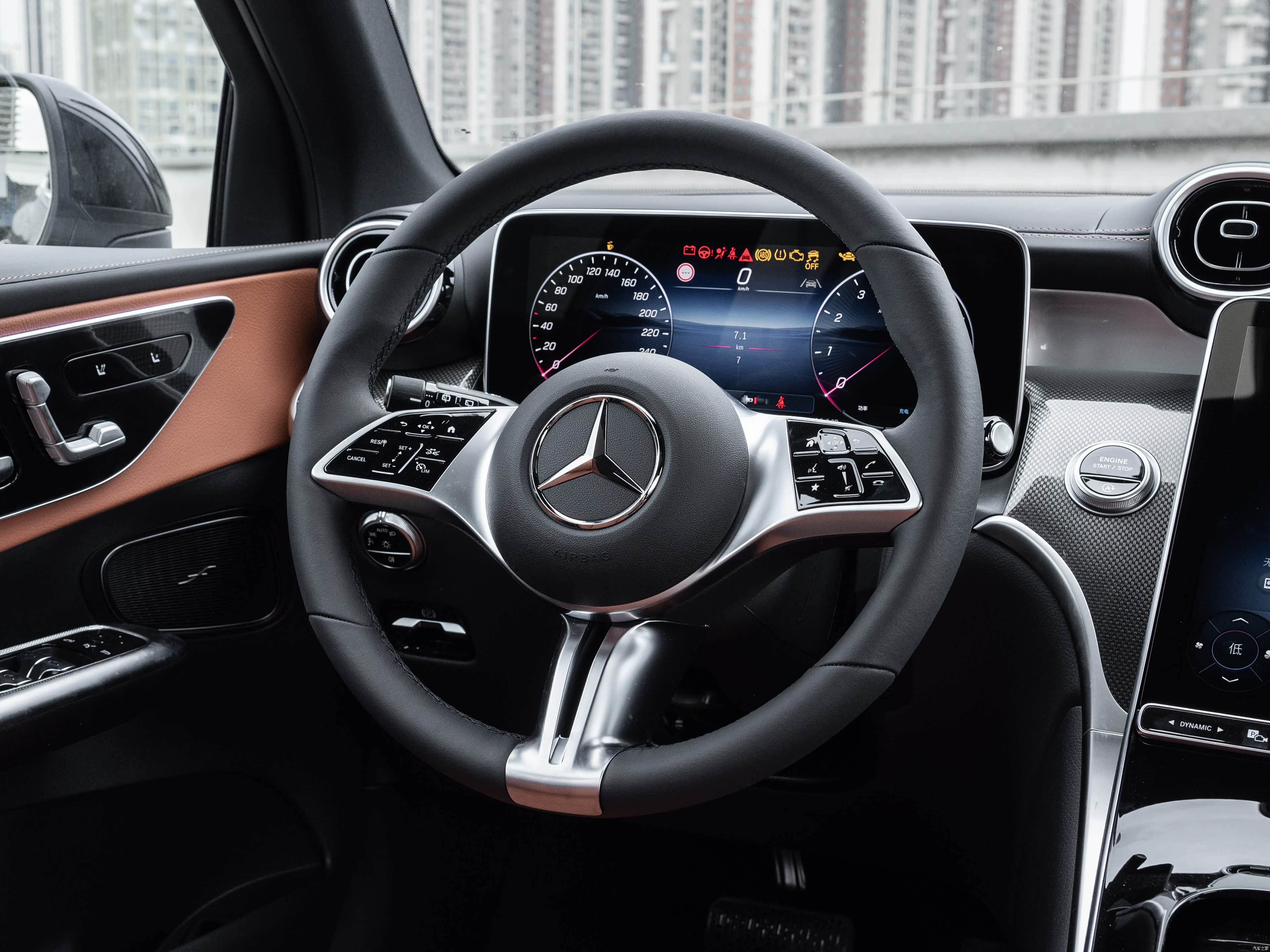 Mercedes-Benz GLC, миниатюра 18