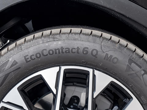 2026�� �Ŀ� GLC 260 L 4MATIC ������