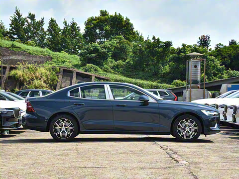 2026�� B4 ���ݺ�����