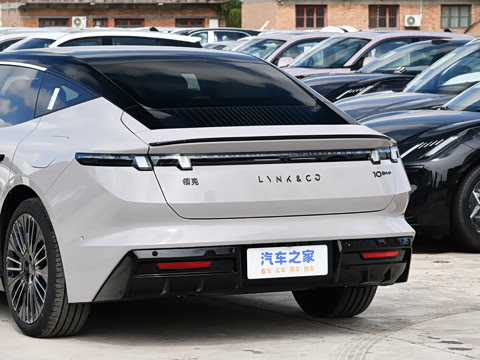 2025�� 120����Ultra