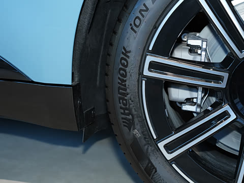 2026�� �ȷ�quattro��