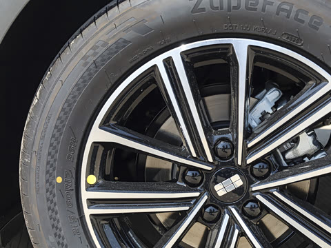 2025�� EM-i 70km ������