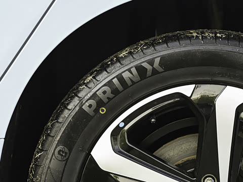 2026�� 705km MAX����������