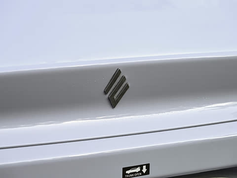 2026�� 705km MAX����������