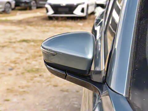 2026�� 2.0TD �Զ��콢 7��