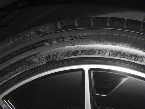 2025�� AMG CLE 53 4MATIC+ ���ܳ�