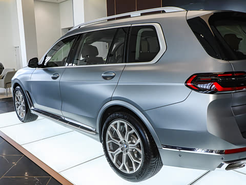 2024�� xDrive40i �����ͺ�����װ