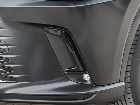 2026�� 300 ����Black Edition