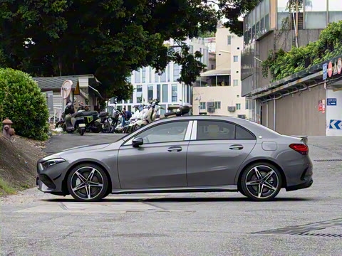 2026�� AMG A 35 L 4MATIC