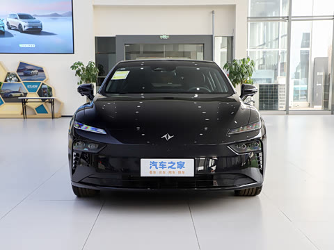 2025�� ���� 650MaxѲ����