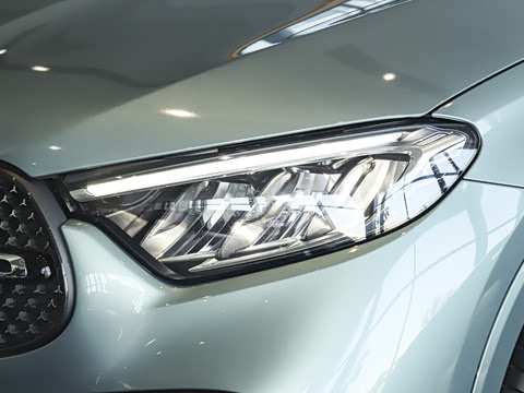 2026�� GLC 300 4MATIC ����SUV