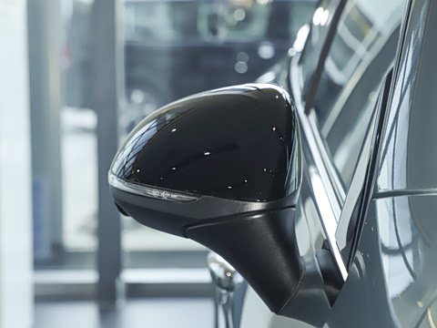 2026�� GLC 300 4MATIC ����SUV