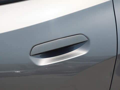 2026�� xDrive30L ������ M�˶���ҹ��װ