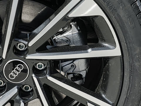 2026�� 200���������� 40 TFSI ʱ�ж�����