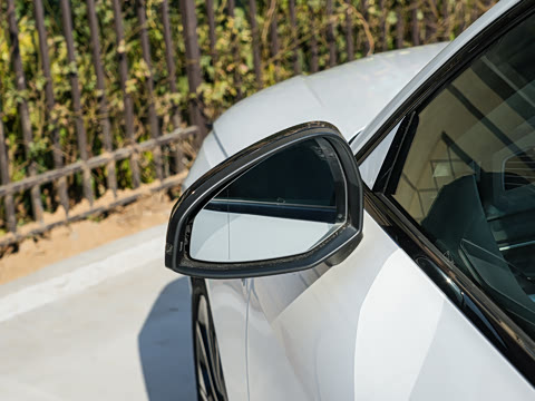 2026�� 200���������� 40 TFSI ʱ�ж�����