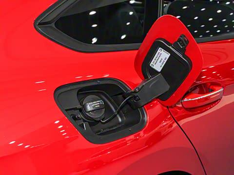 2026�� ���L 300TSI ����