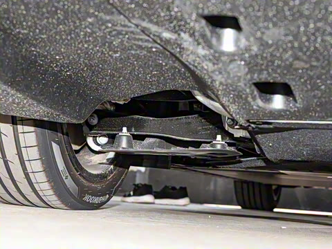 2026�� eDrive 35L M�˶���װ