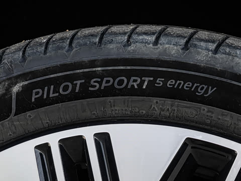 2026�� Ultra+�� 70kWh