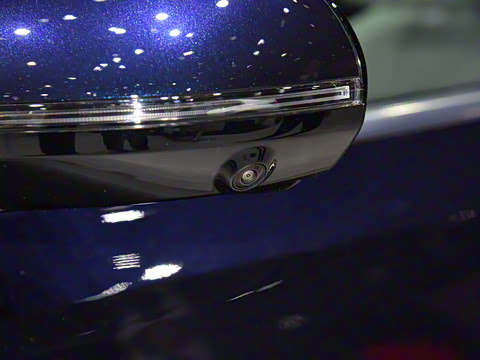 2026�� E 300 L �����