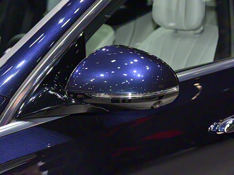 2026�� E 300 L �����