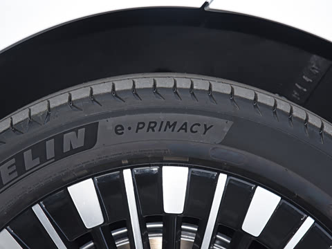 2026�� ���� 650 Ultra