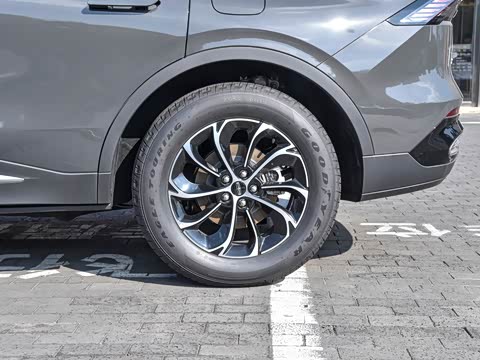 2025�� �Ŀ� 2.0T ����������