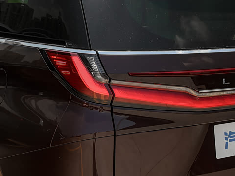 2025�� 500h ����������