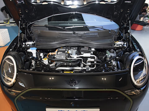 2025�� PAUL SMITH ���ʦ��