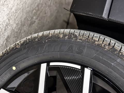 2026�� 1.5T 6MT ������ 