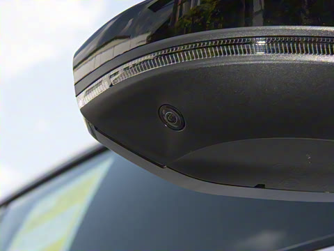 2025�� 55 TFSI quattro ������