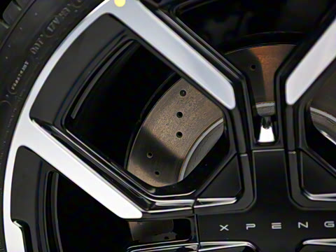 2025�� 750 ���������� Ultra