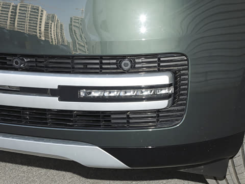 2026�� 3.0 L6 400PS AB�����