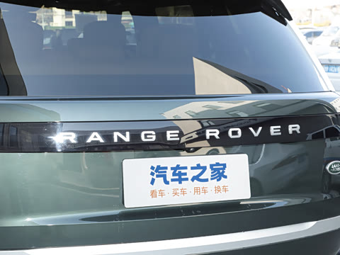 2026�� 3.0 L6 400PS AB�����