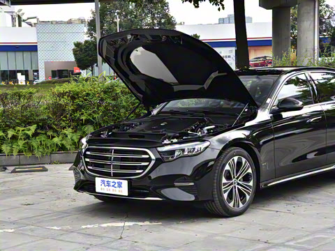 2026�� E 300 L ������