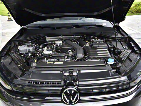 2026�� L 300TSI DSG ������